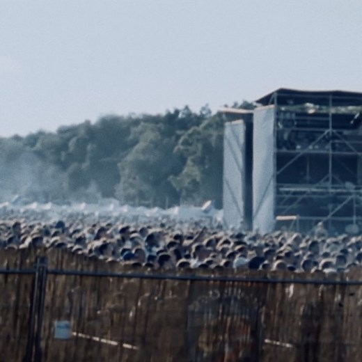 Gaëtan Roussel on Instagram: "Épisode 3, Année 25 ! Merci à vous, merci pour tout ! ❤️ Lien de l’épisode en story. On a hâte de vous retrouver avec mes camarades de @louiseattaqueofficiel pour fêter l’anniversaire ! Rdv le 26/04/22 @robinfeix @arnaud_samuel_officiel @clarissefieurgant @universalmusicfrance"