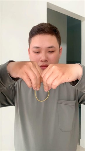 Phép thuật tách đôi dây thun 😱 #magic #tutorial #elasticband #dance #funny