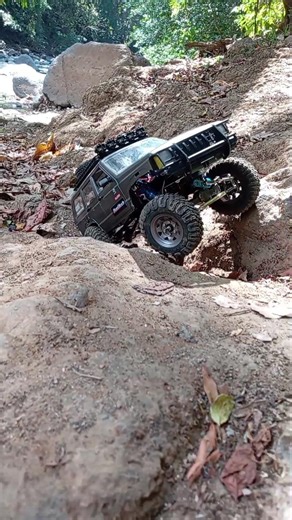 Jeep cherokee rock crawler rc Car Mn78 #automobile #offroad #mn78 #mn82 #mn128 #jeep #reels