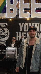 “Ob-la-di Ob-la-da, life goes on, woah!” The brassiest cover of this song by The Beatles captured in Sydney’s own Young Henrys Brewery. 🎺 🍻 Enjoy the fourth instalment of BANGERS & MASH, a project by Hot Potato Band that connects great songs with great establishments. 📍 Young Henrys 🎥 by Blake Castle | Hot Potato Band