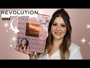 Revolution 💗 ADVENT CALENDAR 2022 | 25 Door Unboxing