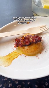 deliciosa 😋❤️ Celebrated the World’s Tapas Day at Marta’s Kitchen, Sri Hartamas! #worldtapasday #tapas #tapa #spaintourism #martaskitchen #valladolid #calamares #croquetas #pulpoalagallega | TripZilla Malaysia