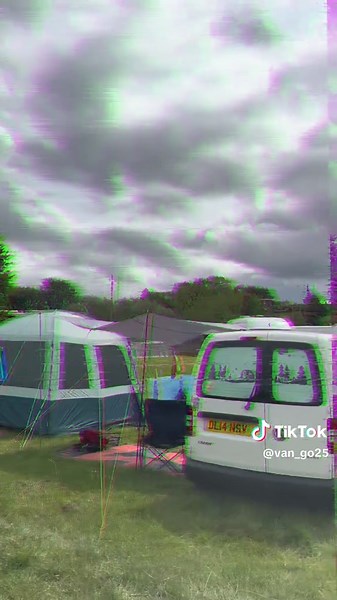 Festival vibes @vanlifefestival #campervan #outdoors #vanlifediaries #festivalseason #vanfestival #solobutnotalone #vanlife #camplife #fyp #sunny