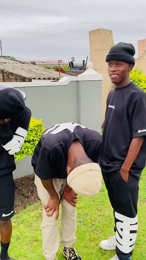 Lasho Izulu The Legendary Head By @dereal jomo 10