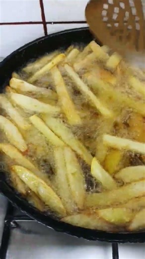 Fried French fries ASMR