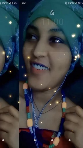 Colorful Beaded Necklace Showcase: Style and Elegance