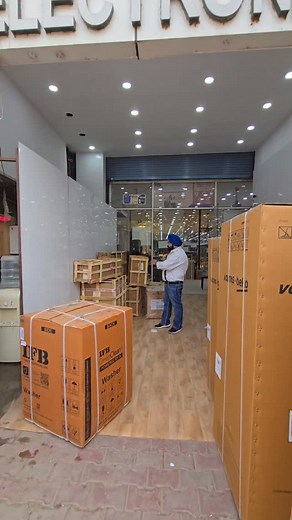 New Samrat Electronics :57/3,industrial area whirlpool chowk faridabad NEAR ABHISHEK GARDEN NEAREST METRO STATION BATA CHOWK AJRONDA 121001. 4).whatsapp 9953755221, 9953755855, 9710151313 for orders and location WE ARE 7 DAYS OPEN FROM 10:30 AM TO 08:30 PM #newsamratelectronics #newsamratmegamall | New Samrat Electronics