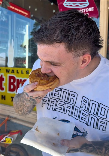 📍West Wallsend Hot Bread Shop, West Wallsend NSW - Cheese and bacon 🥧 ($5.50) #fyp #food #foodie #viral #review