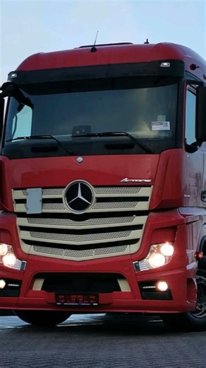 evolution of Mercedes Benz Actros 2012-2025