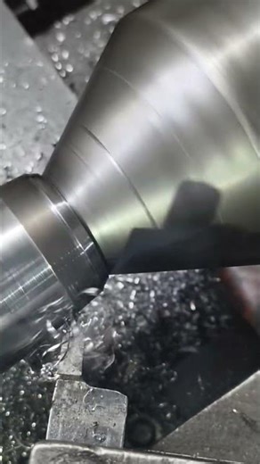Heavy SS Pipe Facing on Lathe Machine – Perfect Metal Cutting Satisfaction 🔩🔥 #Shorts