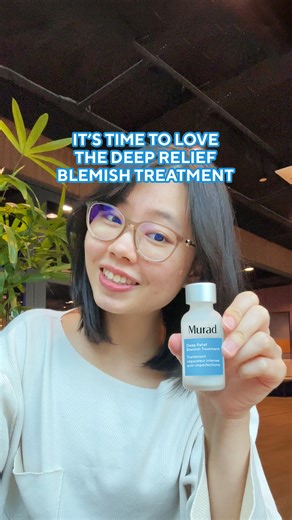 𝟏𝟎.𝟏𝟎 𝐒𝐚𝐥𝐞 · 𝟏𝟎–𝟏𝟓 𝐎𝐜𝐭 · 𝐒𝐚𝐯𝐞 𝟏𝟎% Ever felt a painful bump under your skin, but no pimple in sight? That’s a blind blemish (or cystic acne), and it’s not your regular breakout. These deep blemishes are red, swollen, and painful because they form underneath the skin. But now, you can calm them without pain, without needles. Murad’s Deep Relief Blemish Treatment 💚 ✔ Creates an invisible second-skin barrier ✔ Delivers medicated Salicylic Acid deep into pores ✔ Soothes with Gro