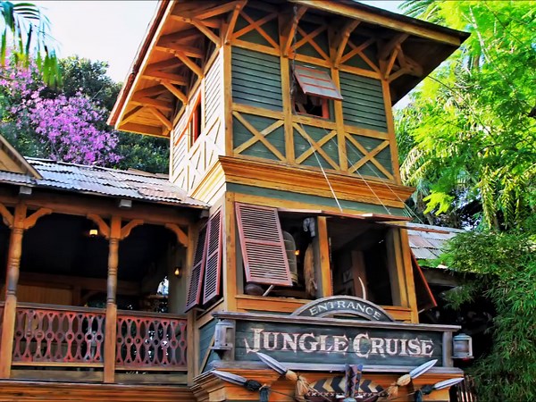 Jungle Cruise Queue Music Loop - Disneyland