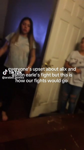 Alix Earle & Sister's Hilarious Fight Scenario