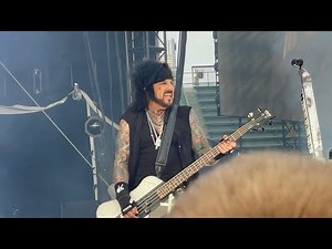 Motley Crue - “Live Wire” - Chicago, IL 7/8/22