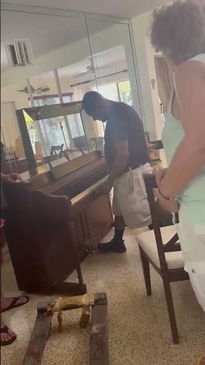 Kris Nicholson Picking Up Wurlitzer Spinet Piano for ( Play For Me ) Public Pianos Program Video 1