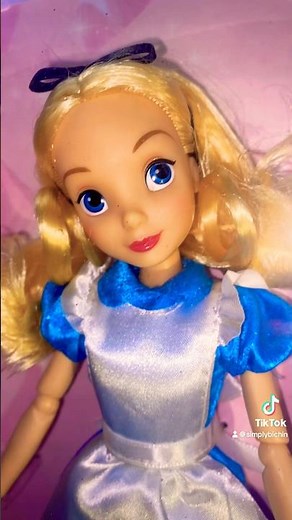 A Collectible A Day #169 Disney Alice In Wonderland Classic Doll Playline #disney#disneytoys#alice