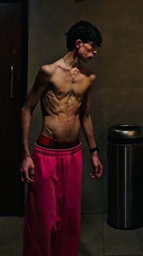 Aesthetic Gym Motivation for Shredded Physique