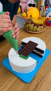 Waddle Over the Bridge Cake! Who said ducks can’t have their cake too? 🍰🦆 | Chefclub GruB