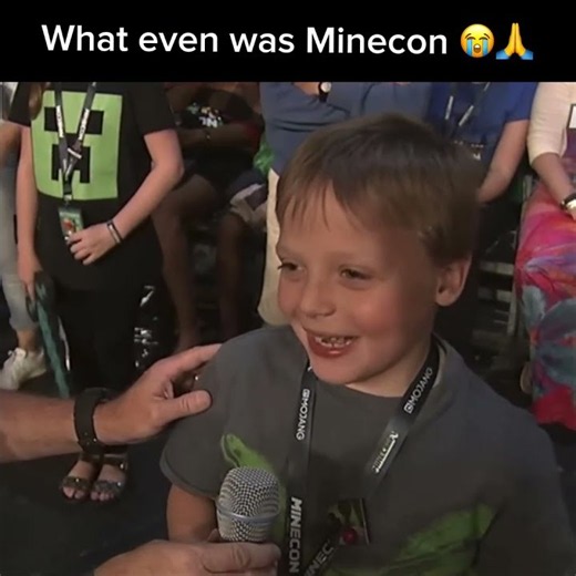DanTDM at minecon 2015 😭🥀 #minecon #minecraft #cringe #dantdm #funny #fyp #minecon2015 #awkward