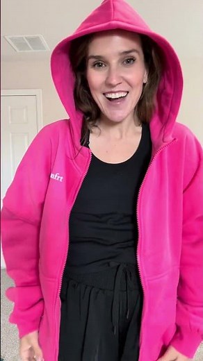 The perfect oversized sweatshirt does exist 🤍