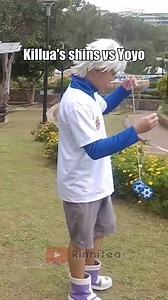 When your Yoyo Betrays You (Killua Cosplay Edition) Training as Killua isn’t easy. I tried to practice the yoyo as a weapon while cosplaying as Killua… and it hit my shin. The yoyo didn’t survive either! #KilluaCosplay #HunterXHunterCosplay #cosplayfunny Film crew: Videographer: Chii Editor: Rinnitea Subscribe! https://www.youtube.com/@rinnitea Follow me on Instagram! https://www.instagram.com/rinnitea/ Follow me on Facebook! https://www.facebook.com/rinniteacosplays Music Used: Investigations b