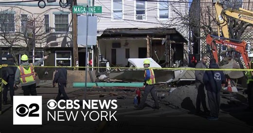 4 hurt, including 2 teens, in house explosion in Newark, N.J.