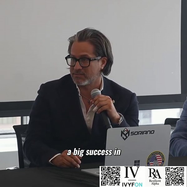 🎯 Easy Barbell Strategy = Big Wins, Low Risk! Protect your money 💰   grow your business 🚀 Here’s how smart investors do it 👇 #InvestSmart #BarbellStrategy #ResilientAlpha #FinanceShorts #WealthBuilding #USMarket . . 📊 The Barbell Strategy is transforming how smart investors and business leaders handle risk and growth! 🇺🇸 Resilient Alpha explains how this proven method balances safety and opportunity — helping you protect capital while capturing upside in volatile US markets. 💡 Learn how 