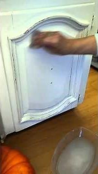 Distressing - Aging a Kitchen Cabinet for that Shabby Chic farm style look