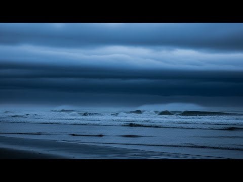 Healing Ocean Soundscape | Dark Screen for Deep Relaxation and Night Rest with Rolling Waves