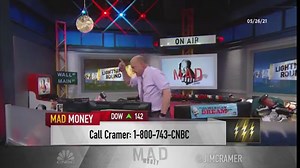 Cramer's lightning round: I like LKQ Corporation