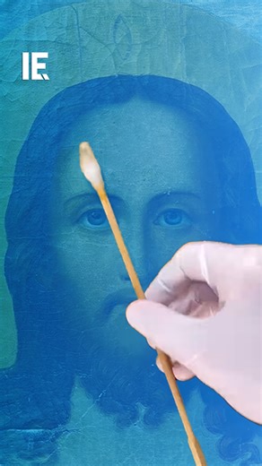 972K views · 4K reactions | Restorer Ivan shows the delicate process of restoring ancient paintings. : restorer_ivan / IG | Interesting Engineering | Facebook