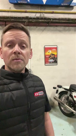 Salut les amis ! Je me sépare de ma petite beauté 😢 une BMW R60 /6, dites-moi si vous êtes intéressé | PN Classic