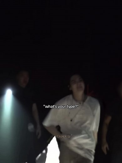 it's min yoongi aggressively ripping the mic pac off his body #bts #bts_official_bighit #방탄소년단 #yoongi #minyoongi #suga #민윤기 #kpop