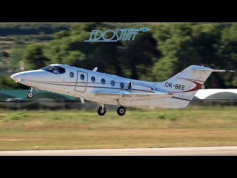 CLOSE-UP Beech Beechjet 400A TAKEOFF - Split Airport SPU/LDSP