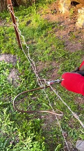 Tensioning barbed wire! | AmReading