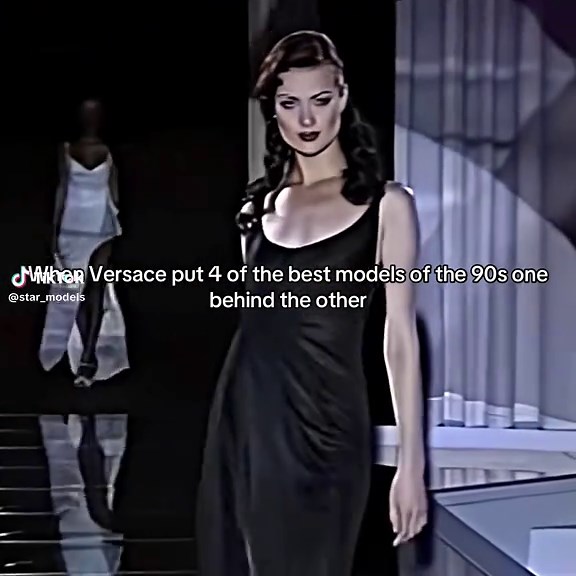 Versace Spring Summer 1995 Parade Featuring Iconic Models