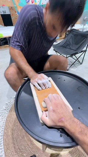 1.6K views · 24 reactions | Crimp challenge with @jack454clark . . . #kiihold #crimp #climbing #bouldering #gobouldering #phuket | Jason Clark | Facebook