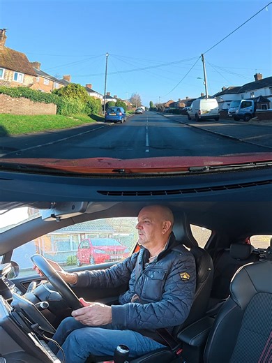 A short driving lesson video to show how to meet traffic in Littleworth Road in High Wycombe. Be aware of your surroundings at all time and expect other road users to do something you haven't thought of. #driving #drivinglessons #drivinglessons101 #drivinginstructor #drivinginstructorcardiff #drivingtest #drivingtesttips #dvsa #drivingexam #drivingtheory #drivingtheorytest #theorytest #howtodrive #learntodrive #learnerdriver