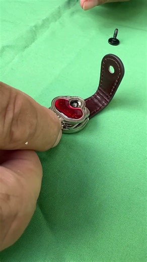 Fix Your Keychain: Compact, Quiet, and Actually Useful 🔧