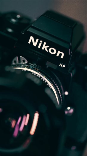 Angel Foto on Instagram: "Nikon F3 HP em excelente estado de conservação! Além de estar muito bem preservada a câmera está com databack e motordrive. A objetiva é uma Nikon AI-S 15mm f3.5, uma ultra-angular retilínea com ângulo de visão equivalente à 110°! Ambos a pronta entrega em nosso site e loja fisica!"