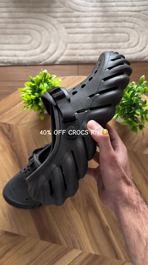Get Your Crocs UK Now with 40% OFF!