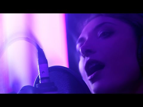 Final Fantasy XIV - FLOW, performed by Amanda Achen, the original singer!