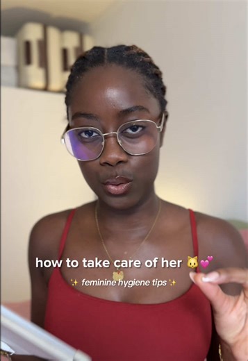how to ACTUALLY smell good down there by taking care of her 🐱💕 #pickleflipflops #femininehygiene #hygienetips #beautyhacks #showertok
