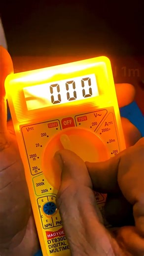 MULTIMETER BACK LIGHT #ideas #multimeter #light #lighting #electronics #circuits #diy #creative