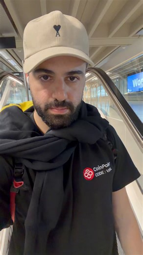 I’m flying one of you to Las Vegas this summer ✈️Giveaway: WSOP Main Event Package (including the 10 000$ buy-in, flights, and hotel) You just need to create an account on CoinPoker using code « VIRAL ». That’s it. I’ll announce the winner hereGL
