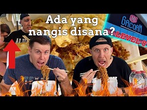 BULE Coba MIE GACOAN di MAKASSAR | Mie terpedas di INDONESIA
