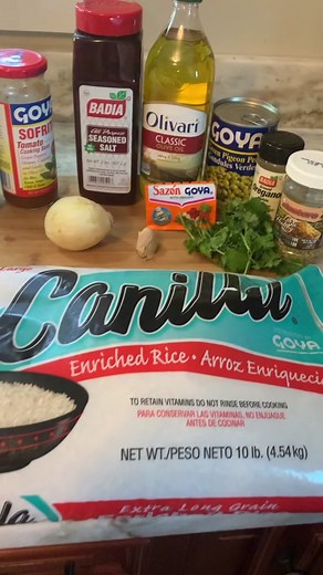 Arroz con Gandules: Receta Tradicional Puertorriqueña