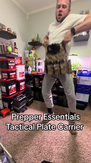 As a prepper it’s essential to train with tour gear and know how to use it. Like a tactical plate carrier for body armor or just knowing how to use your bugout bag gear itself. #tactical #shtf #prepper #prepping #training #army #swat #platecarrier #bodyarmor #ww3 #waightvest #livelifeprepared