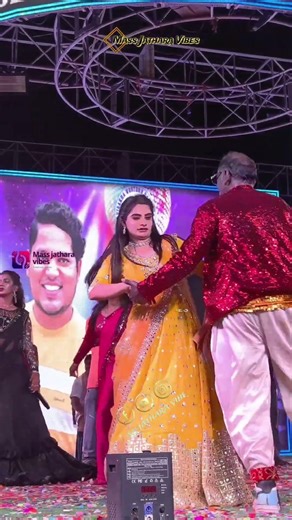 Murali Babai Amazing Marlous Dance Highlights: Reddu Reddu Song! #chiru #old #shorts #massjathara