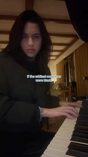 Pallavi on Instagram: "making my way downtown #musician #music #cover #singer #pianocover #musica #coversong #piano #wullupi #makingmywaydowntown #athousandmiles #vanessacarlton"